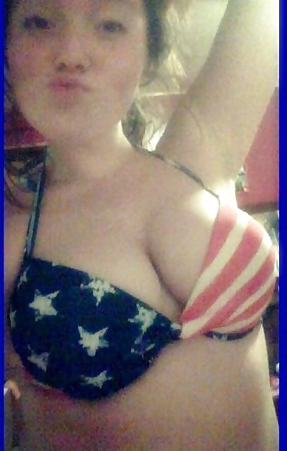 20P Busty Mix Non Nude