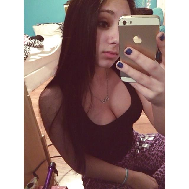 20P Busty Mix Non Nude