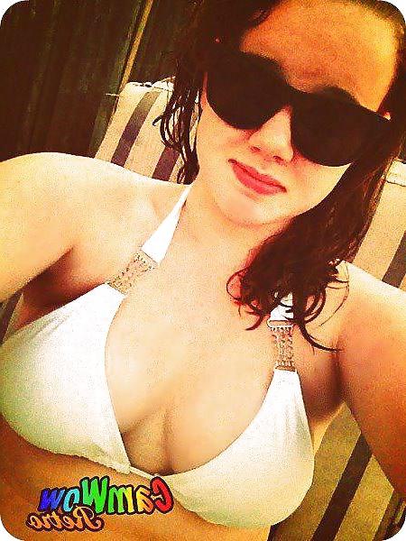 20P Busty Mix Non Nude