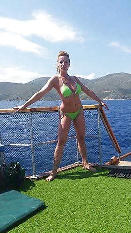 25P Serbian milf and mature NOT NUDE 4