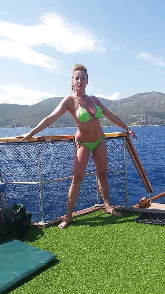 25P Serbian milf and mature NOT NUDE 4