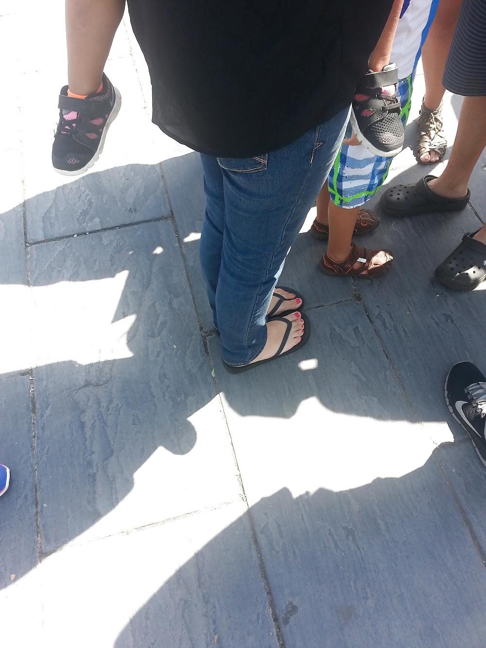 11P Sneaky feet on my vacation chicago new york dc part2