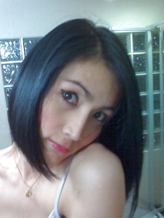 25P Ladyboy Jenny from Bangkok