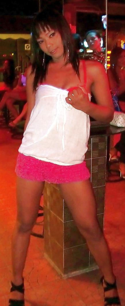25P Phuket Ladyboy Peng