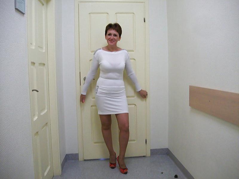 13P Mature Lady - Vanessa