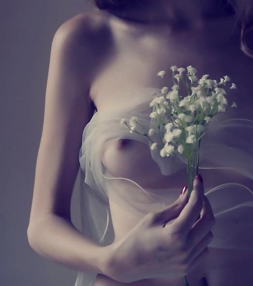 25P Perfect Storm - Beautiful Women, Beautiful Flowers-Non-Porn
