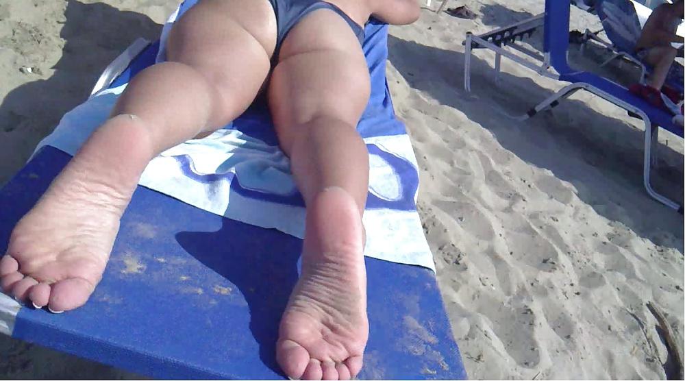 21P Greek Milf Soles
