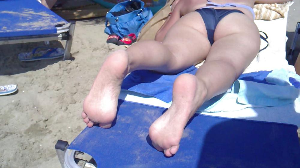21P Greek Milf Soles