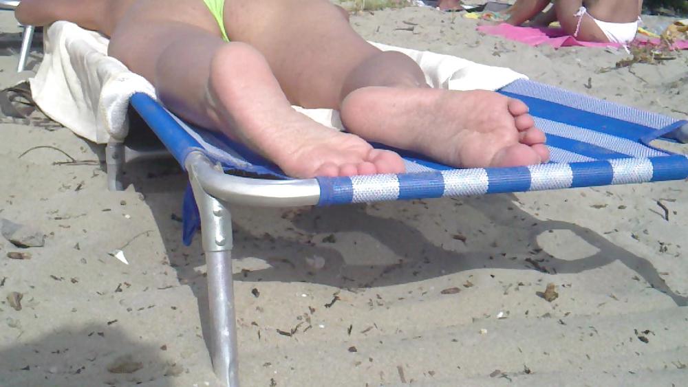 21P Greek Milf Soles