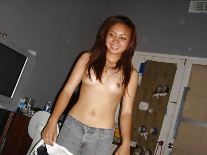 20P Sexy Asian Teen Self Shots 9
