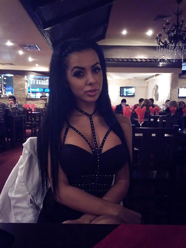 22P ROmanian Slut Alexandra