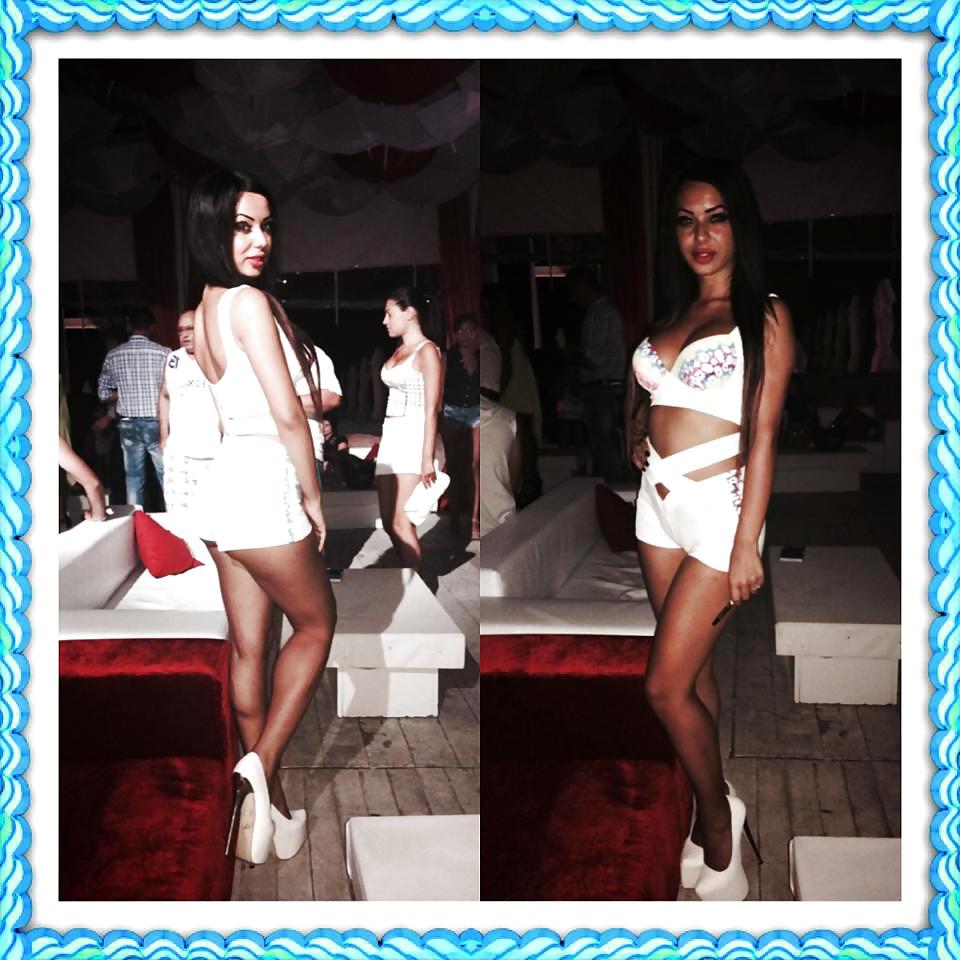 22P ROmanian Slut Alexandra