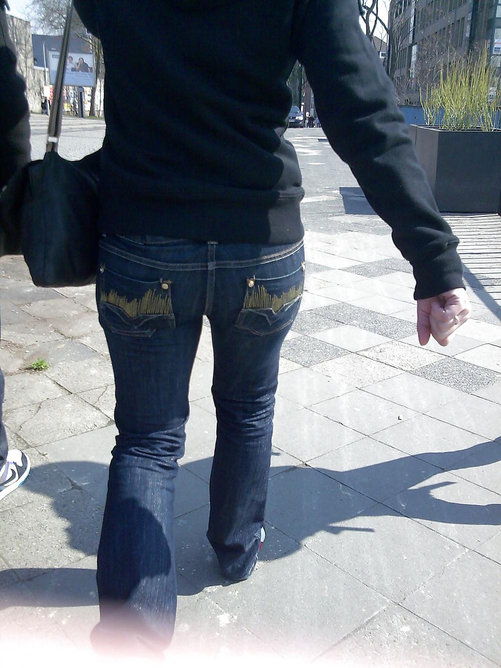 8P Jeans Ass Voyeur 4