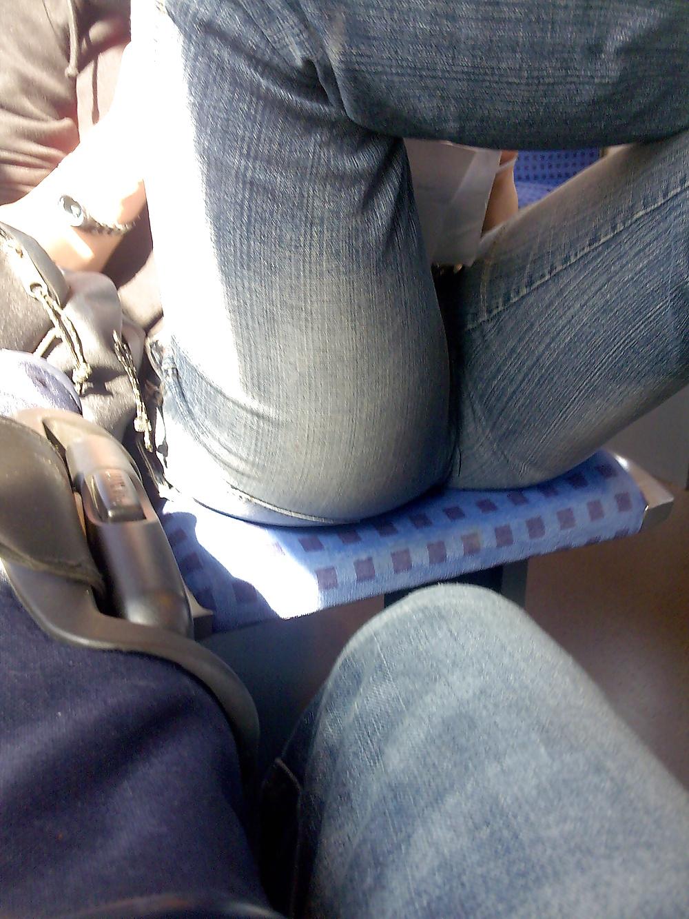 8P Jeans Ass Voyeur 4