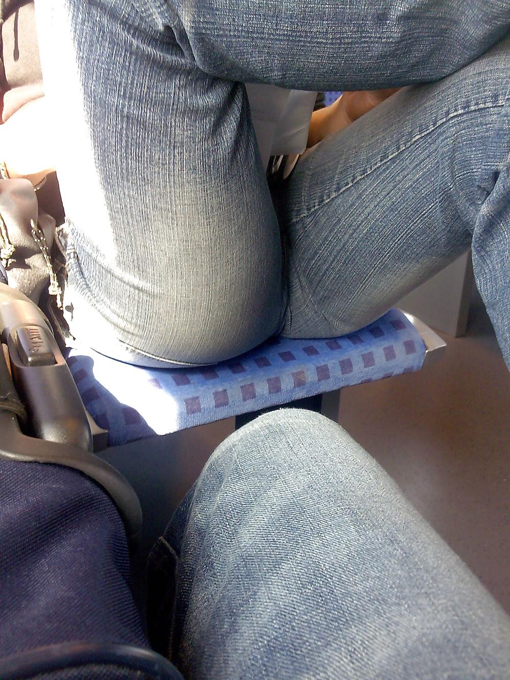 8P Jeans Ass Voyeur 4