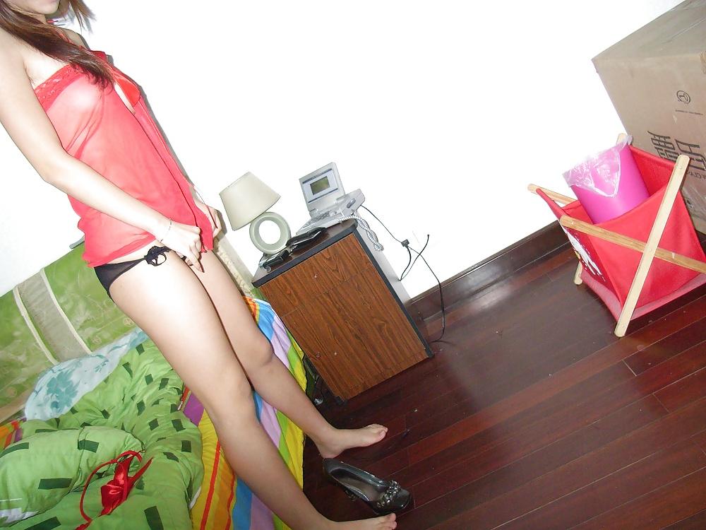 25P Sexy Hairy Asian 