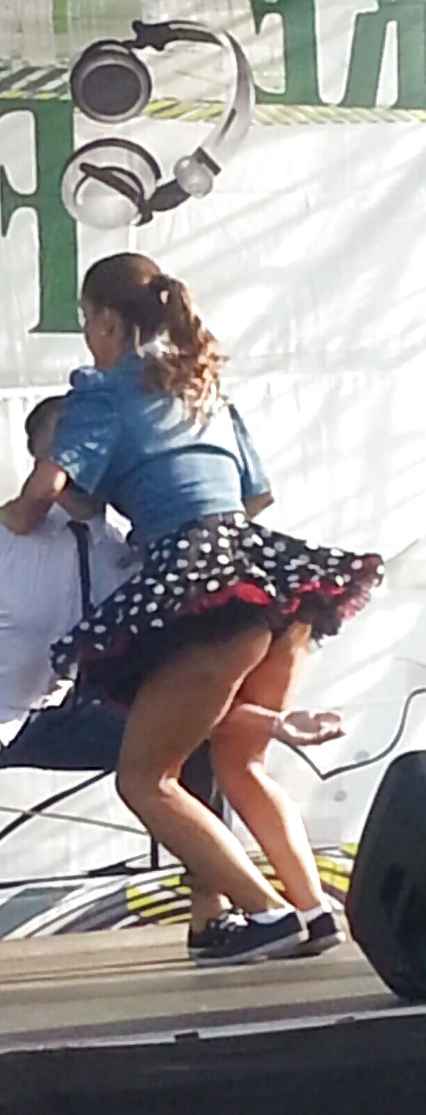 25P Spy sexy teens dancer romanian