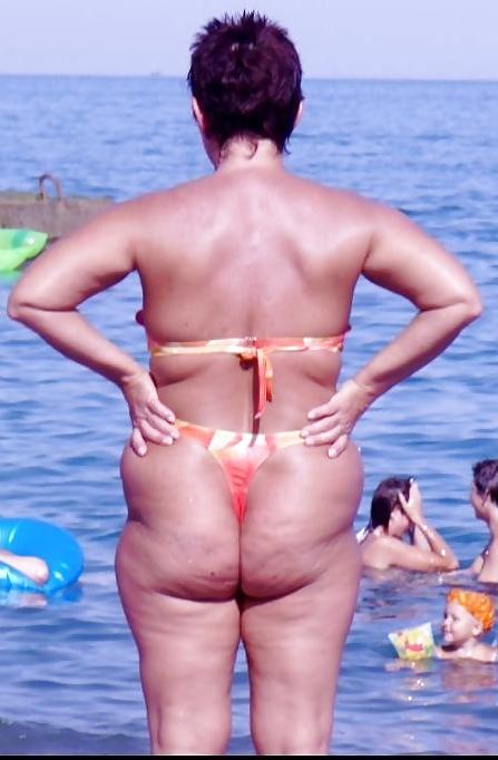 22P Granny bikini yes