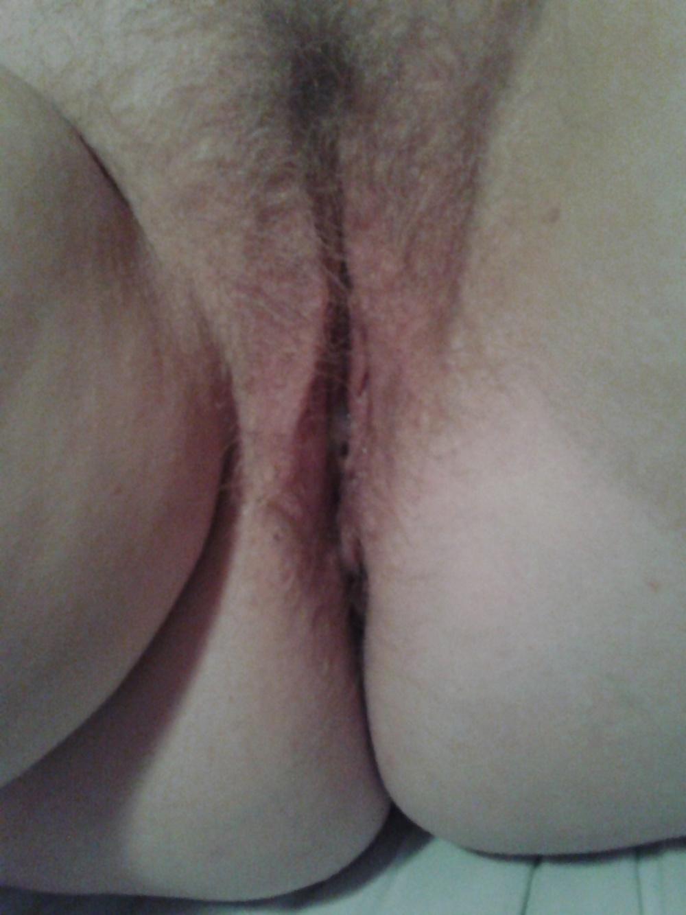 16P Close-up of my wifes fat pussy
