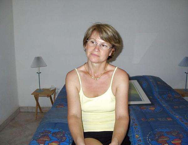 25P Just Some Lovely Ladies, Non-Nude