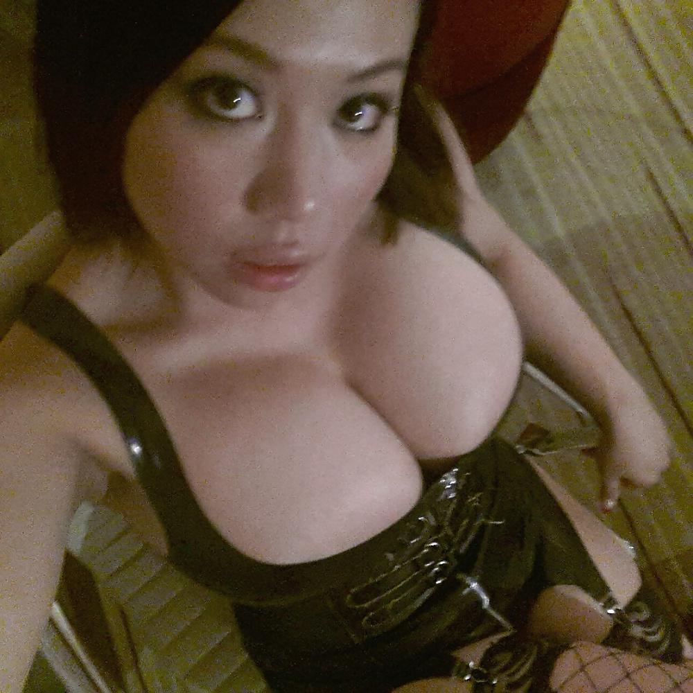 25P Asian Babe Big Tits Amateur part 16