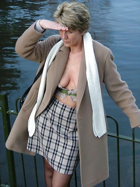 25P Dressed Mature .01
