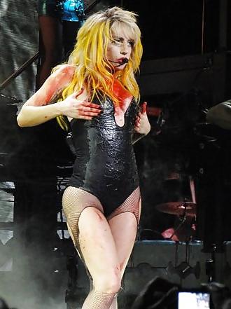 25P LADY GAGA,ASS,CROTCH SHOTS
