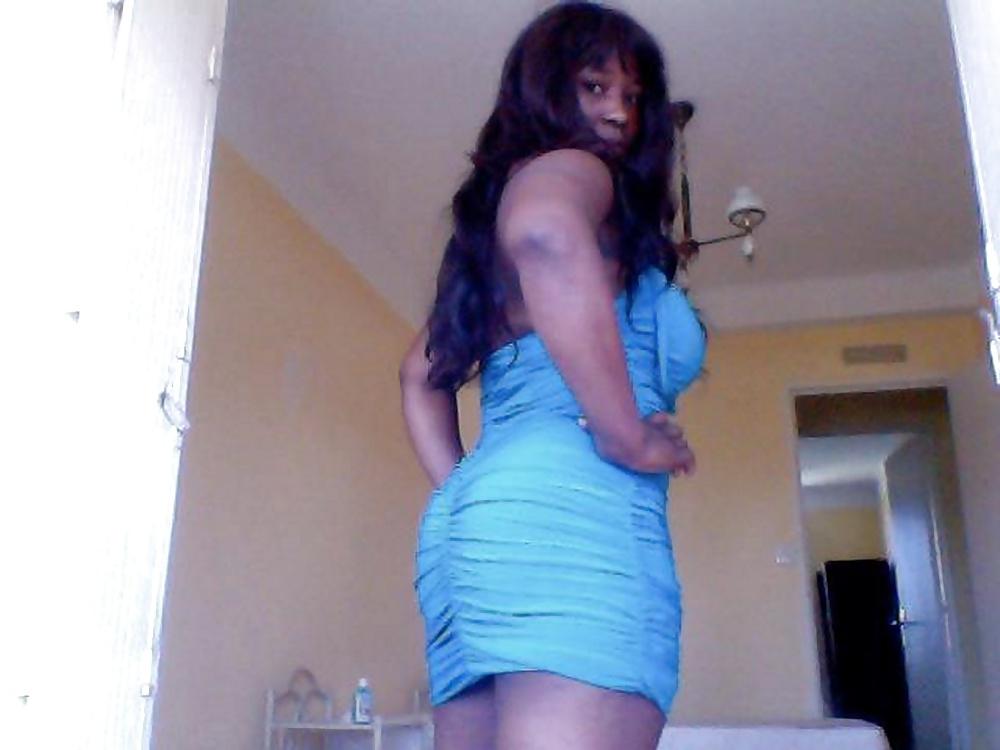 25P A cameroonian girl called Emerite G.