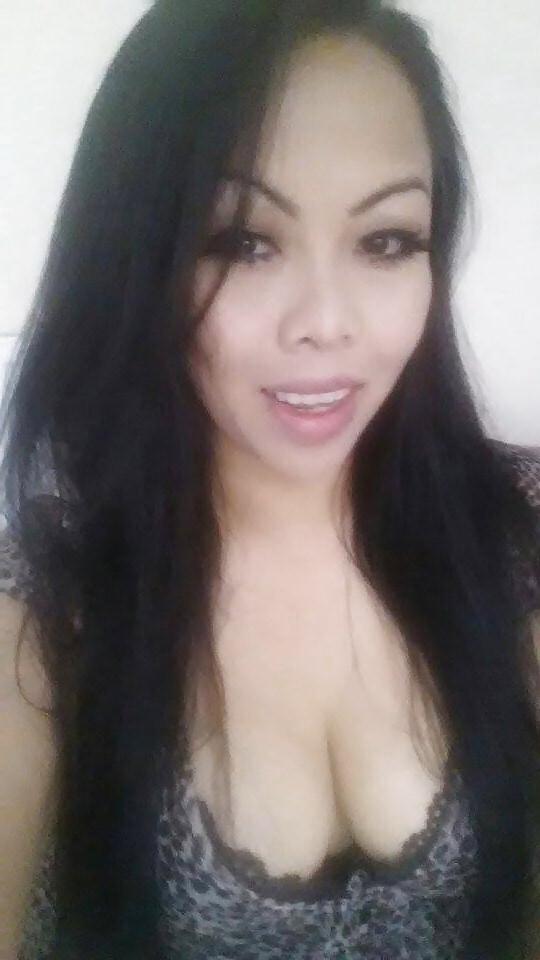 25P Private photos of thai lady 