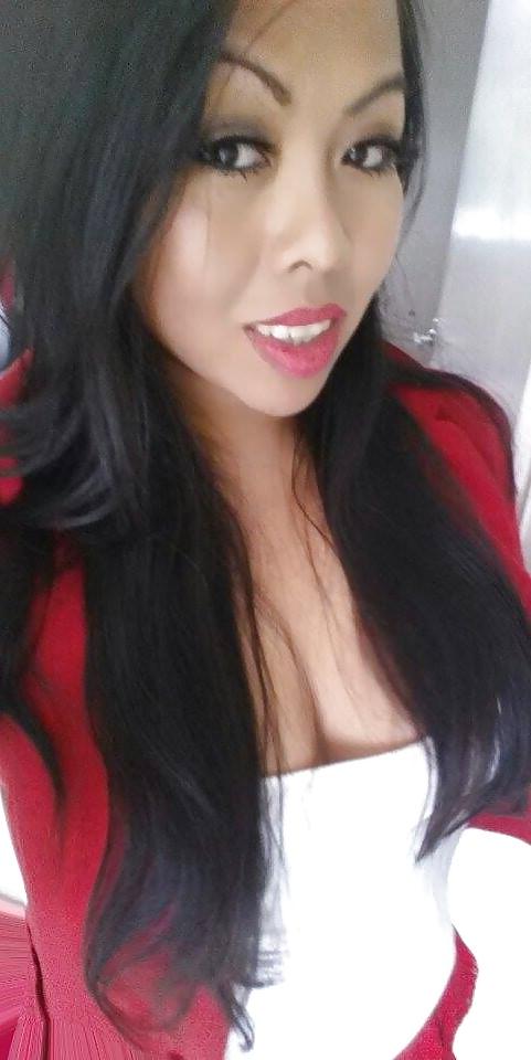 25P Private photos of thai lady 