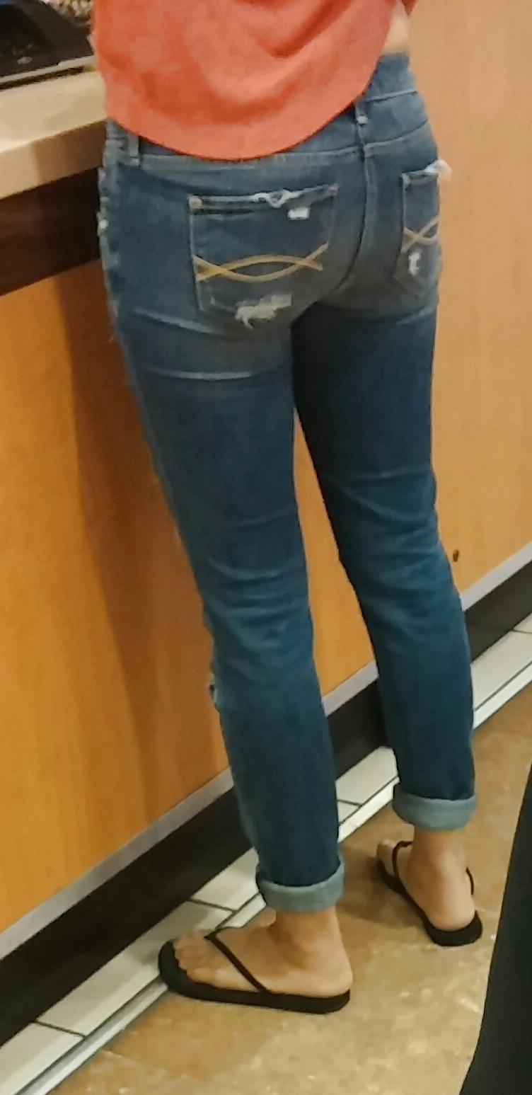 14P Skinny Asian teen feet and ass in jeans with face. 