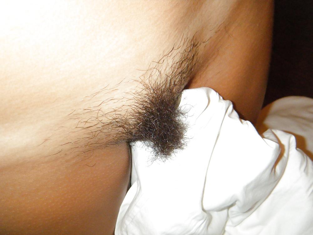 10P Asian with beautiful long pussy hair