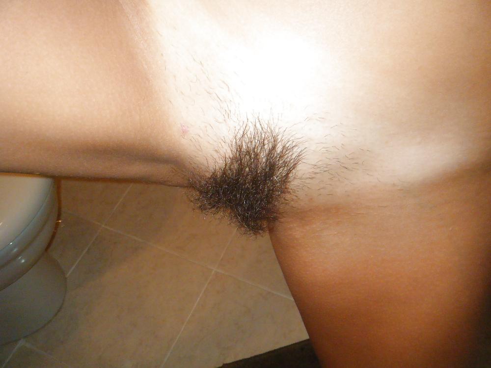 10P Asian with beautiful long pussy hair