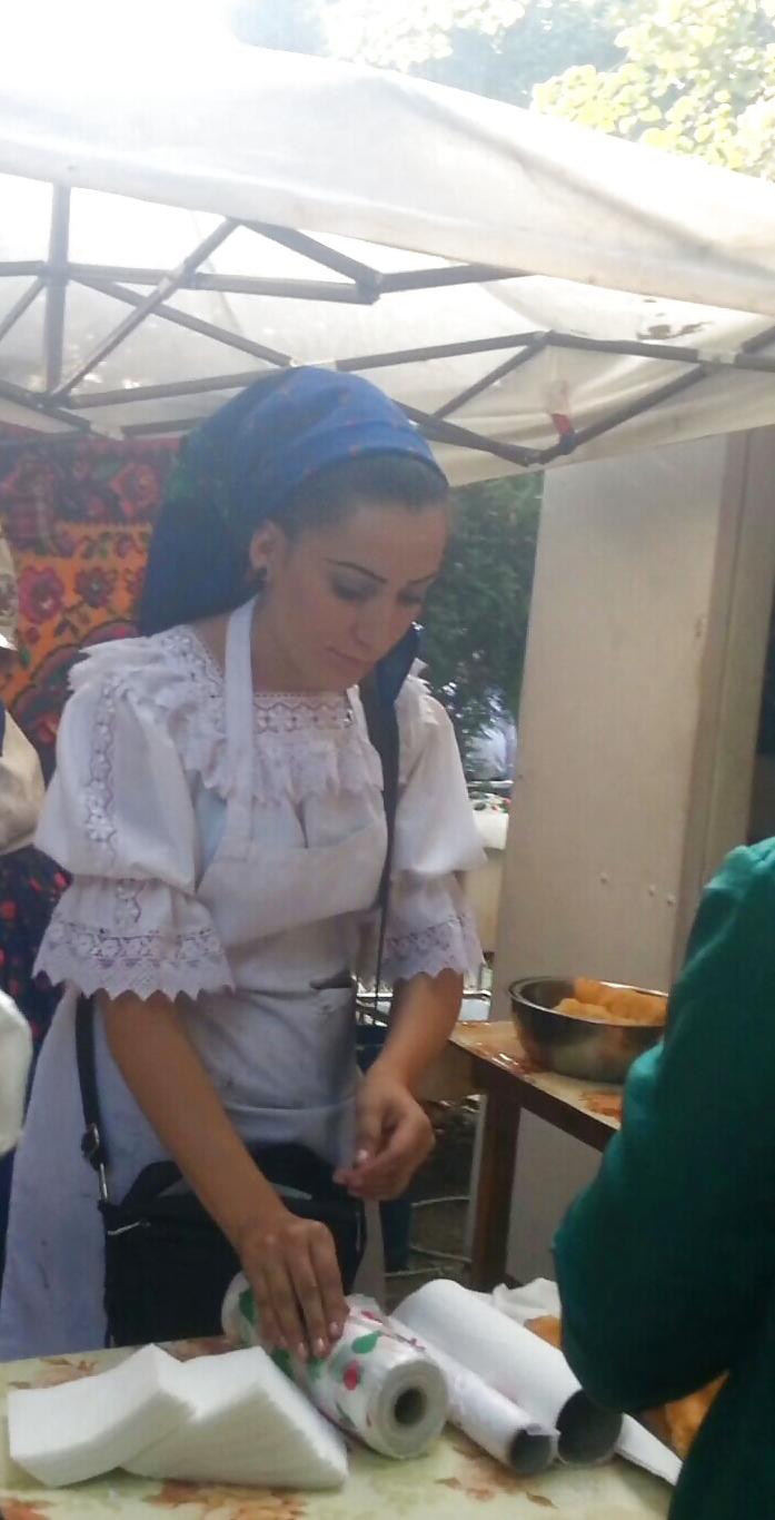10P Spy sexy teens traditional romanian-ardelence