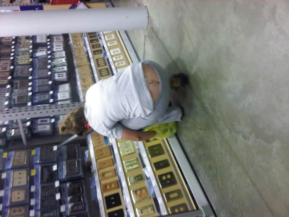 4P Lowes Voyeur