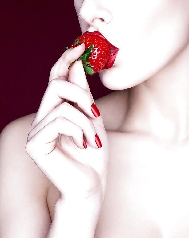 21P Perfect Storm - Beautiful Women and Strawberries -Soft