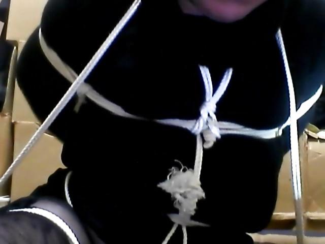 14P Self bondage rope