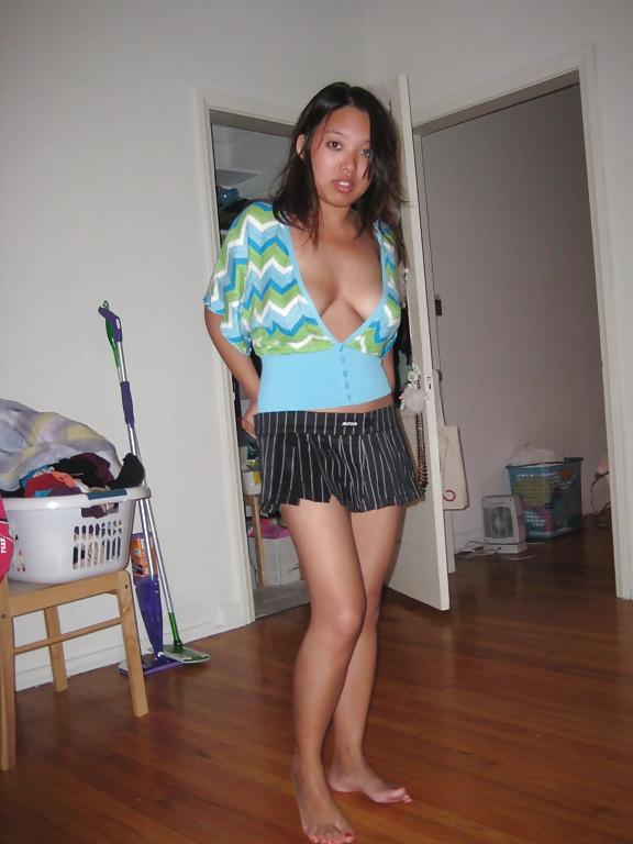 22P Asian gf romina exposed