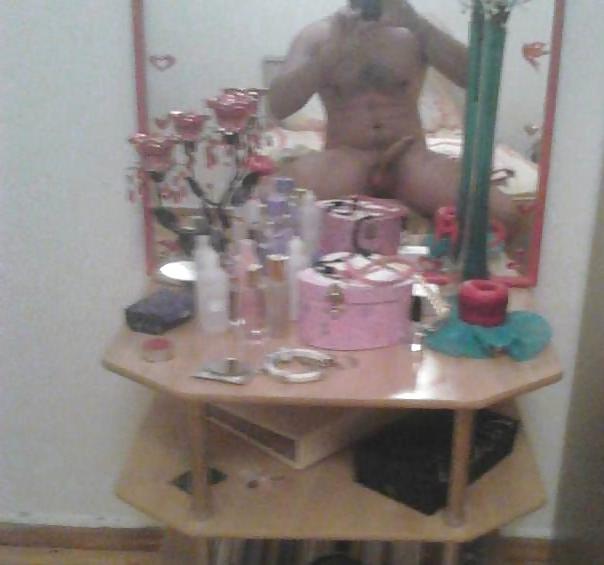 6P New hot fwtos of me...a real greek bull