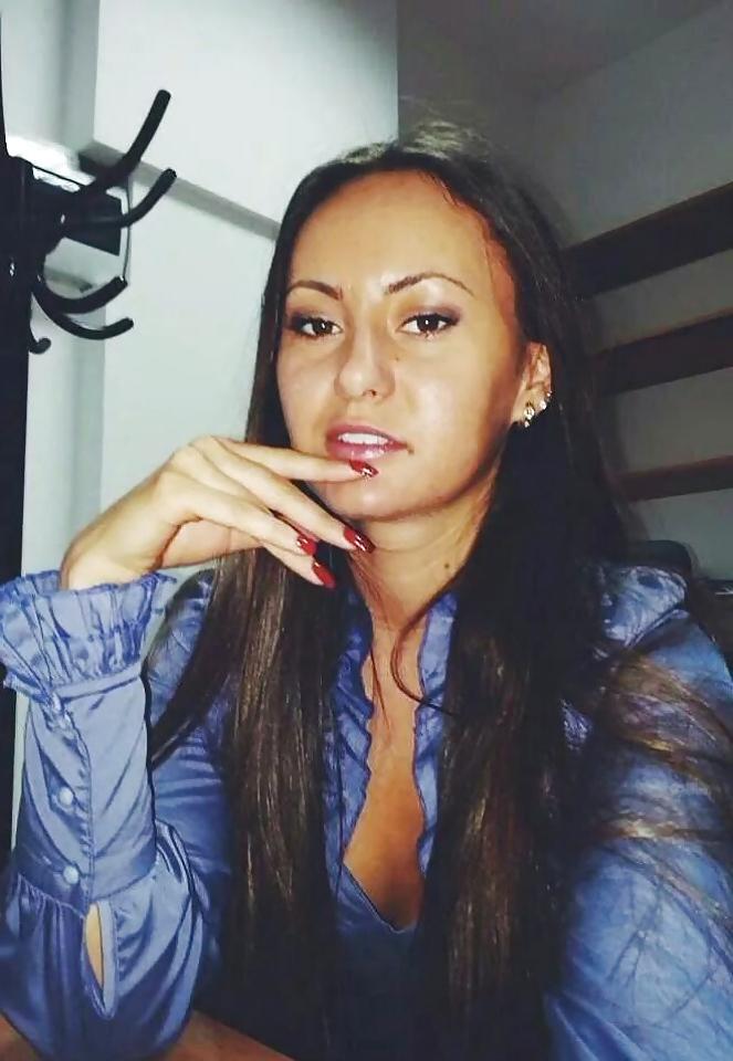 10P Romanian Teen Slut Raluca