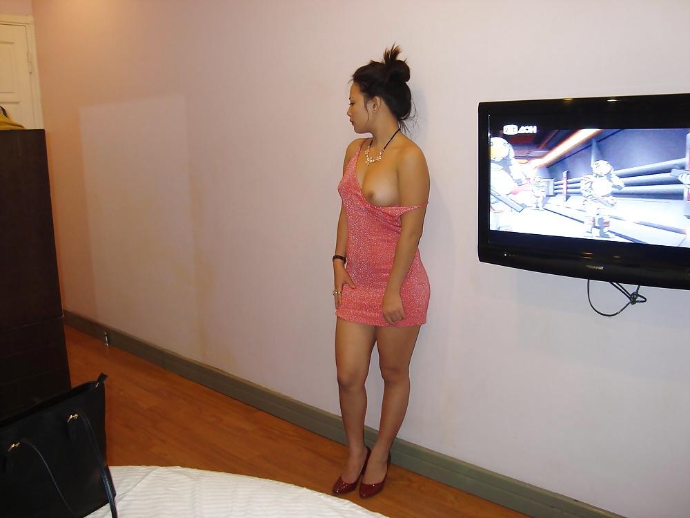 12P Sexy Vietnam Call Girl