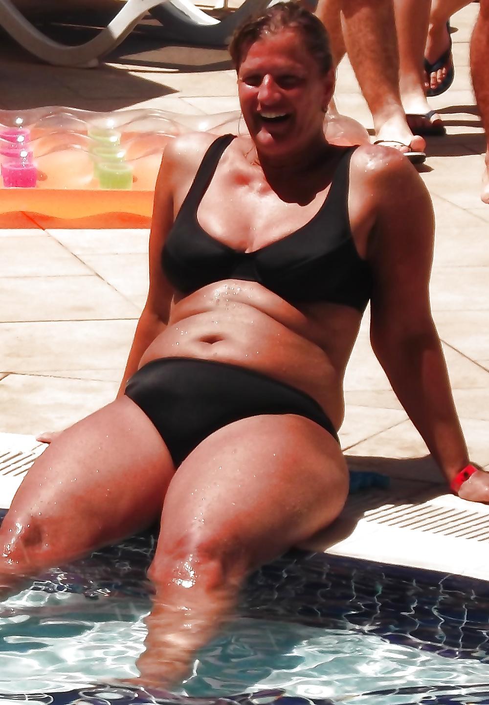25P Vacation horny people9
