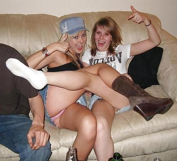 25P Real Upskirt - 32