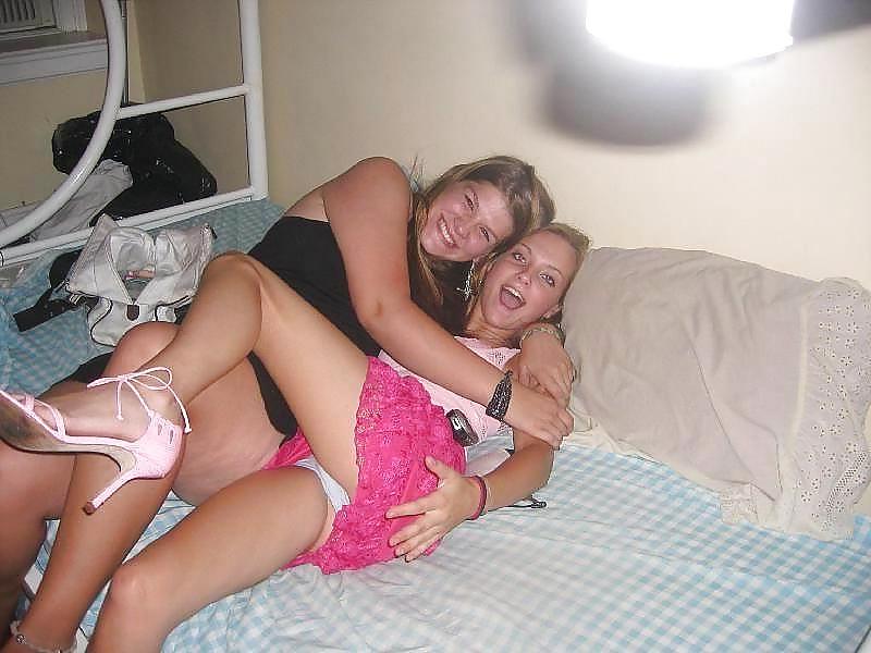 25P Real Upskirt - 32