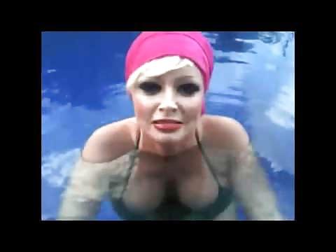 15P Dumm fickt gut...die katzenberger...bitte kommentieren