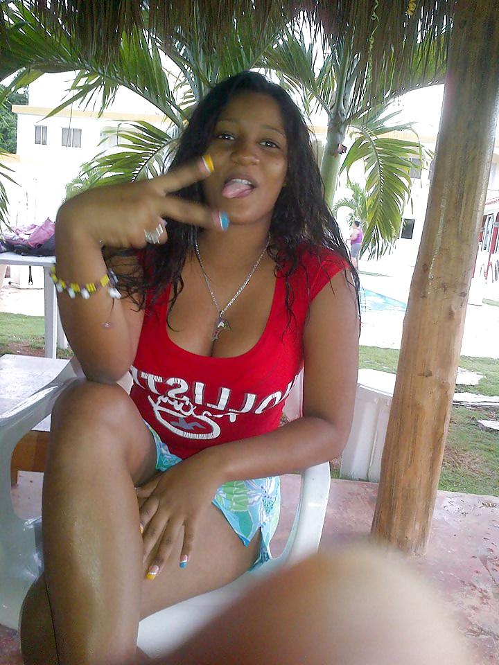 18P Arlene Non Nude needs hard cocks and cum what you think?!
