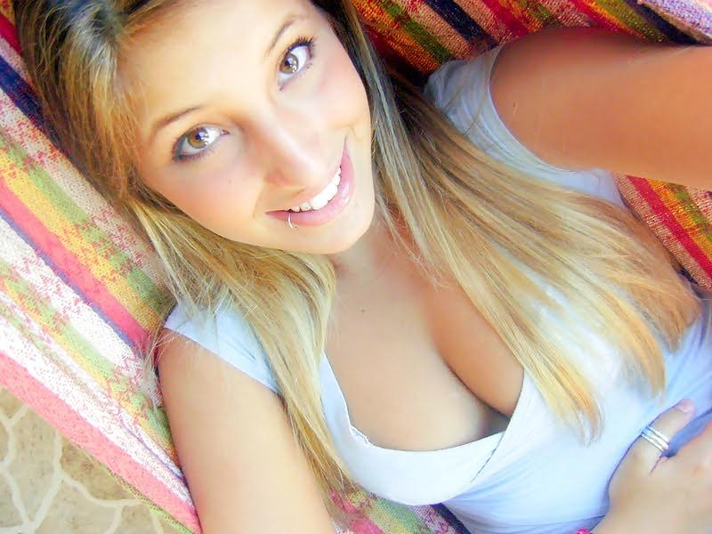25P Teens 'n' Selfies (Non-Nude)