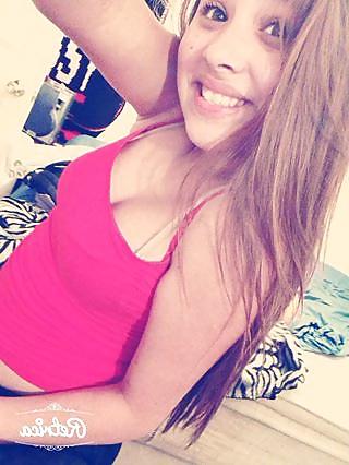 16P Pretty teens non nude 