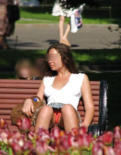 25P Upskirt 5