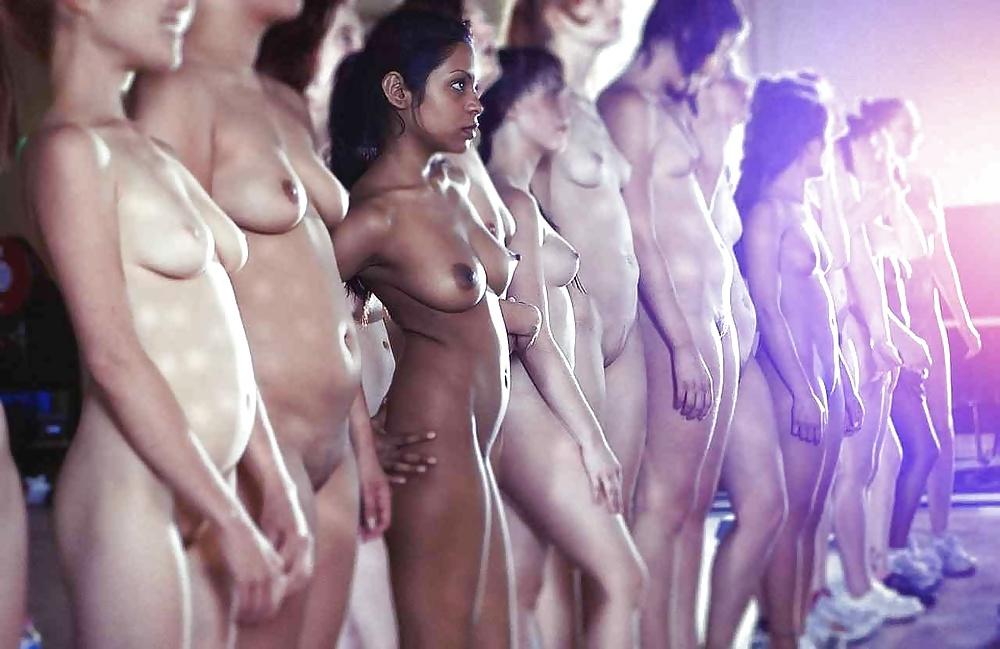 25P Group Nudity